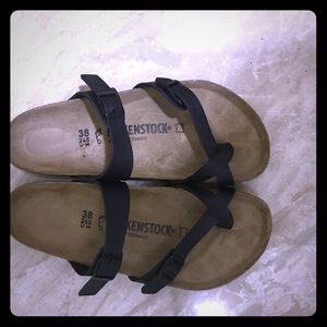 Mayari Birkenstock sandals NWOT